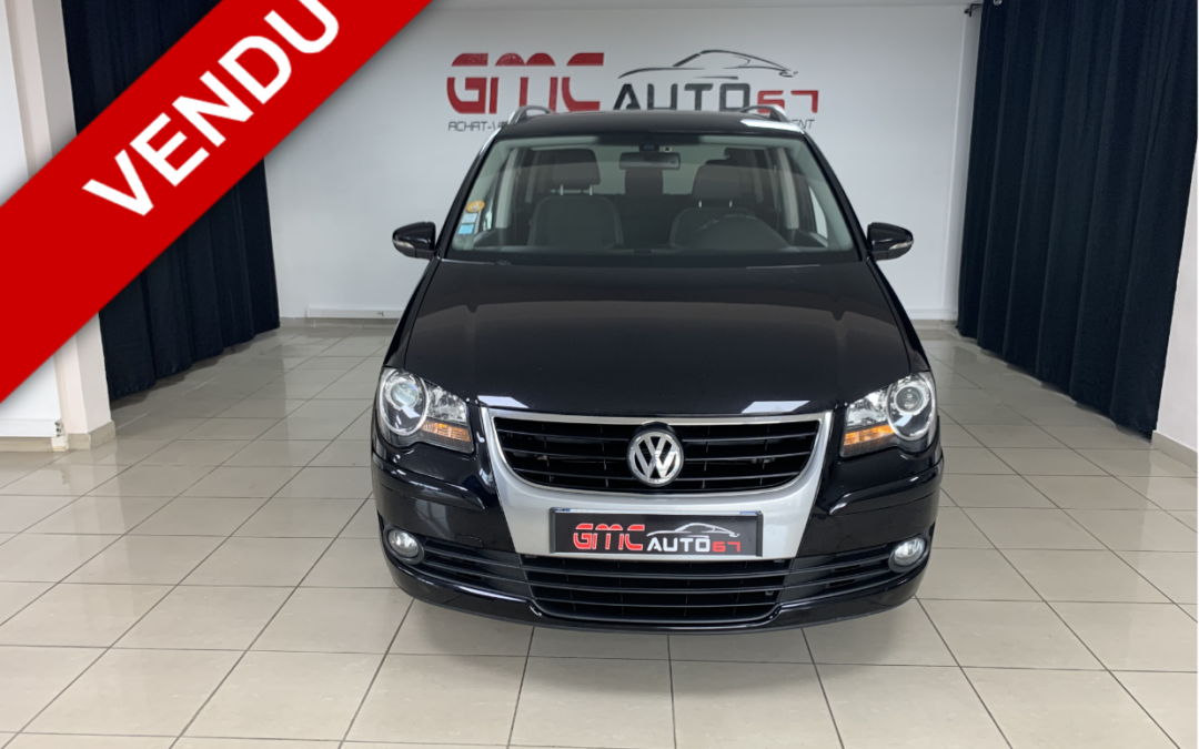 VOLKSWAGEN TOURAN FREESTYLE 1.9 TDI 105 7 PLACES – 2010