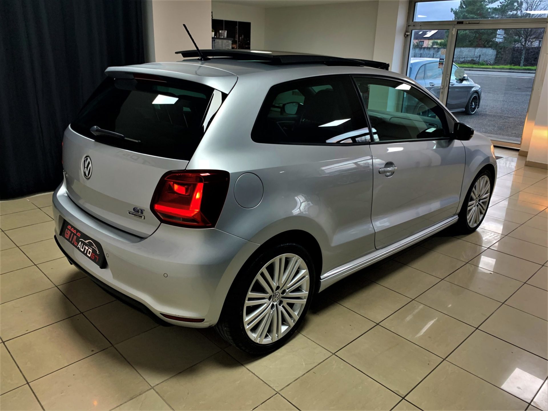 VOLKSWAGEN POLO V 1.4 TSI 150 ACT BMT BLUEGT DSG7 - 2015 - GMC AUTO 67