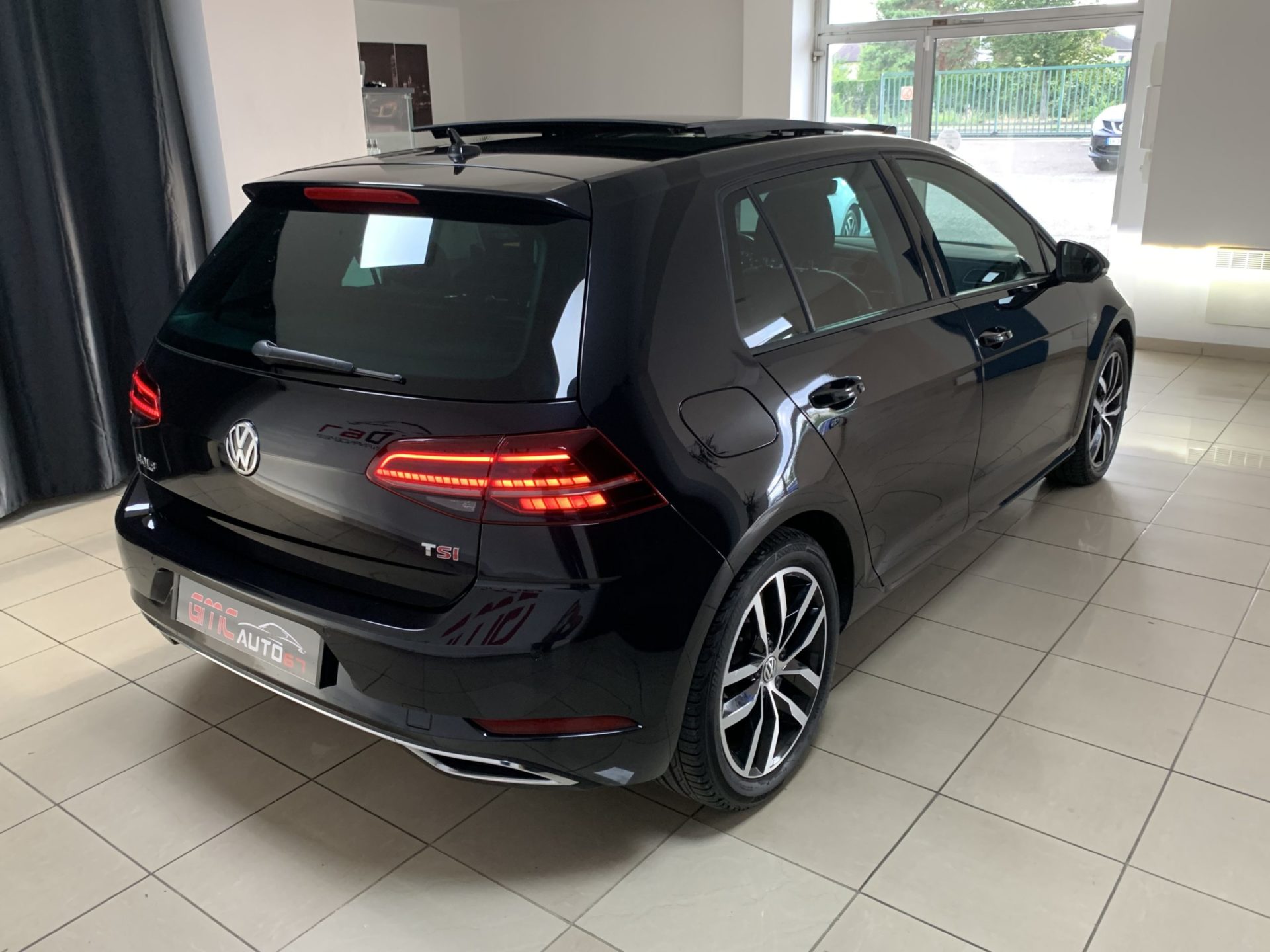 VOLKSWAGEN GOLF 7 EVO 1.5 TSI 150 DSG BMT CARAT EXCLUSIVE - 2017 - GMC ...